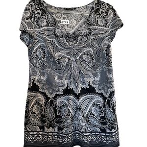 Apt. 9 Black and Gray Paisley Blouse Ruched Floral Women’s L cap Sleeves V Neck